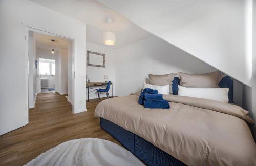 Exquisite Superior Suite 80m2 mit 2 Schlafzimmern & Badewanne - Messe Essen - Foto 9