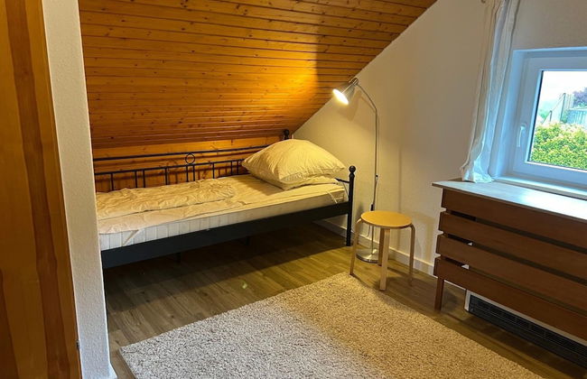 Detached Holiday Home in Sauerland near Winterberg with Terrace & Garden - Foto 3