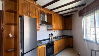 Piso Super Espacioso en Cambados Centro - Foto 5