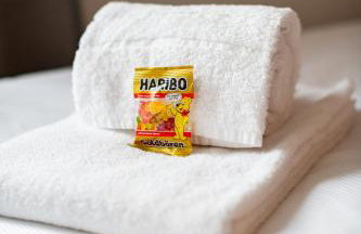 C4S -COME4STAY -InnHarmony- Stilvoll eingerichtetes Apartment für bis zu 8 Personen - Hochwertige Betten I voll ausgestattete Küche I Balkon I Badezimmer I WLAN I Smart TV - Foto 21