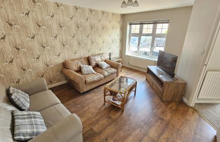 Quiet 3 bed semi with off street parking - Foto 34