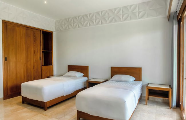 Medewi Surf Villa Luxury - Photo 12