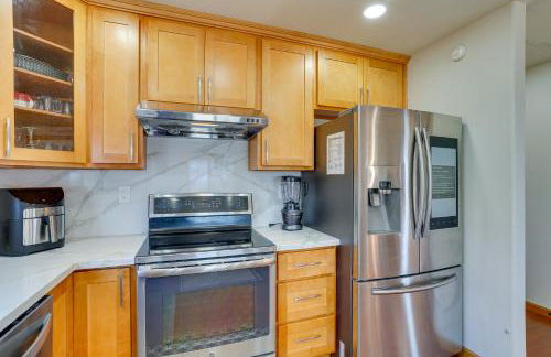 Seaside Eureka Vacation Rental with Bay Views! - Foto 7