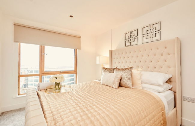 Deluxe City Apt, River Canal View& Free Parking! - Foto 4