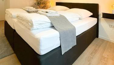 Zentrales City-Apartment mit Free WiFi & Self Check-In & Balkon - Foto 4, towels