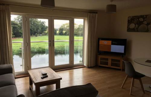 Riverside Penthouse 2BR & 2 Bath 2 Parking View Near St Neots - Foto 60