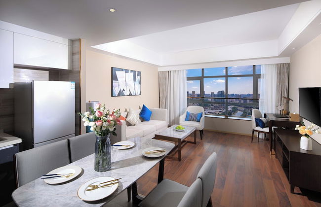 Cheng Du Wifc Suites -YYC Preferred - Photo 16