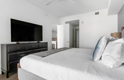 Landing Incredible 2BD Pool - Photo 69