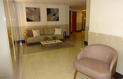 Magnífico APARTAMENTO de Charme - 3 quartos AR CONDICIONADOS SPLIT - Beira Mar, 2 banheiros, 2 Vagas Garagem, 4 Varandas, 2 Elevadores, Redes para Descanso, Wi-Fi, Air Fryer, Disney Plus, HBO Max, Cadeiras de Praia e Caixa Térmica - Photo 68