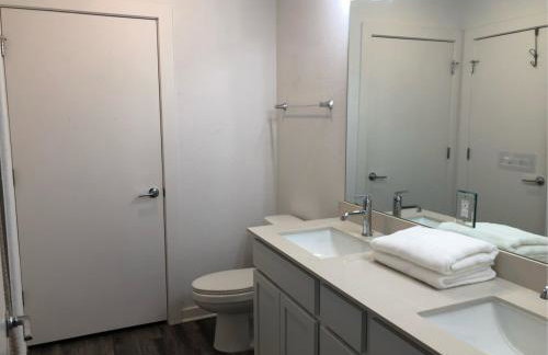 Cozy Stay in Heart of Leander - Foto 13