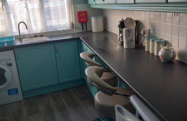 Saracens Head above the pub near Chaple st Leonards - Foto 39