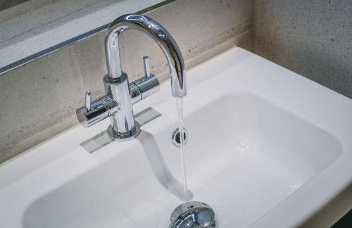 The Barclay Apartment - Photo 32