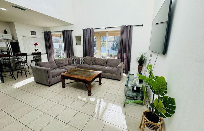 7/6.5 Beautiful Vacation Home With Private Pool, and Much More!! - Foto 3