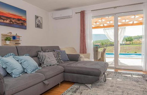 Awesome Home In Ruzic With Jacuzzi - Foto 25