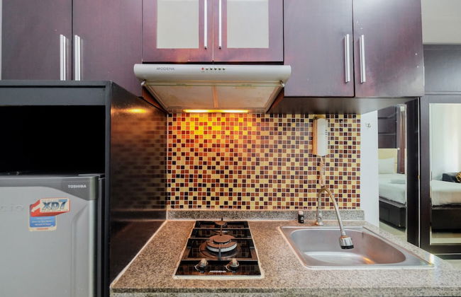 Comfort Living Studio Apartment At Mangga Dua Residence - Photo 4