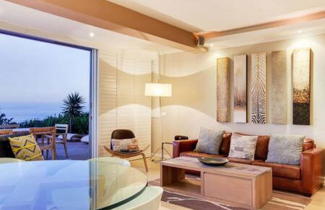 Secure Holiday Apartment w Private Pool Calico - Photo 10