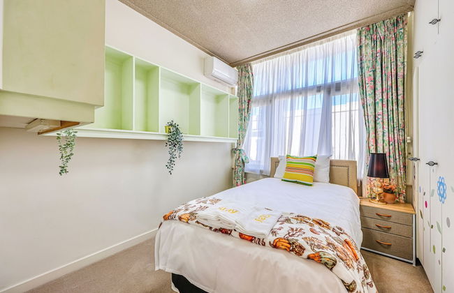 StayAU Spacious 6BR McKinnon Pool Home - Foto 26