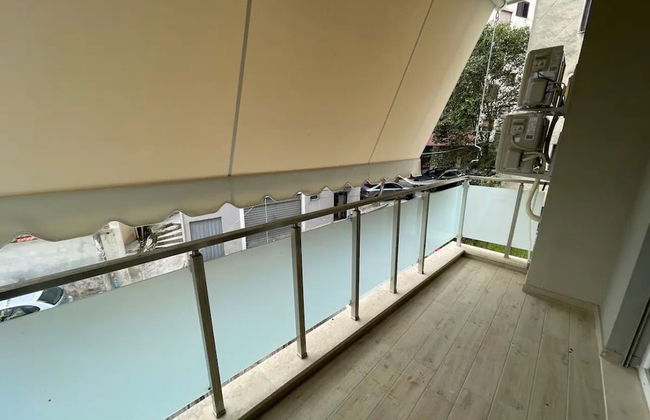 Brand New City Center Apartment - Photo 8