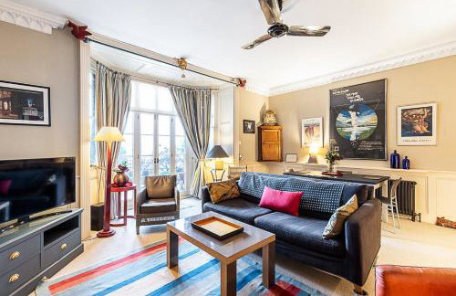 Elegant Highgate Garden Retreat - Photo 2