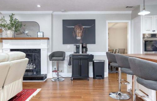 Near Botanical Garden with a Pool Charming on Charing - Foto 68