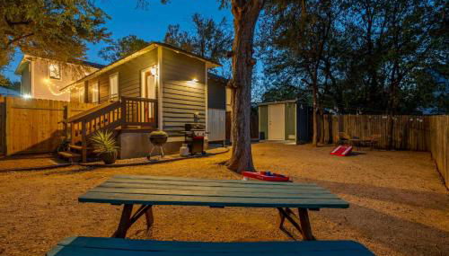 The Hideout - 2BR East Austin Home & Backyard - Foto 5