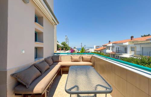 Emerald Seaside Apartment In Pefkohori - Photo 17