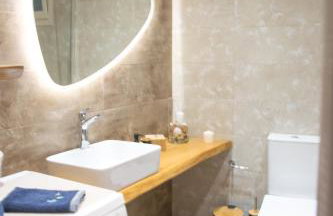 Genevieve Sea House - by the sea ....on the beach. - Foto 17