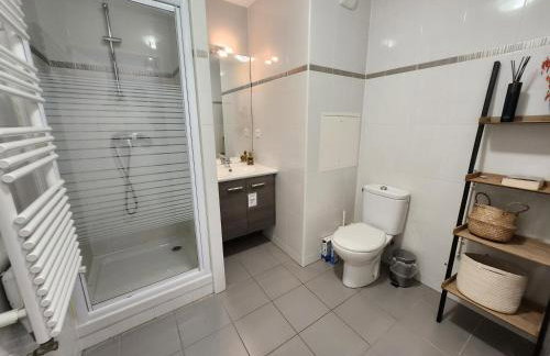 Studio, Terrasse, Confort & Emplacement Idéal ! - Foto 10
