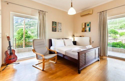 Sunset Paradise - Verga's Utimate Seaview Getaway - Photo 27