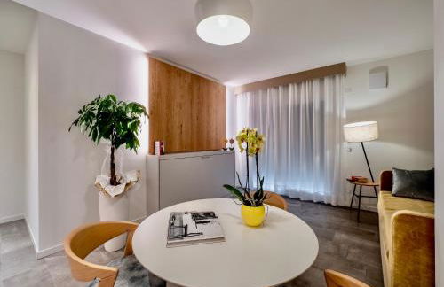 Venice Green Residence - Photo 39