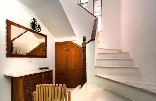 Preciosa villa con gran piscina y fabulosas vistas - Photo 41