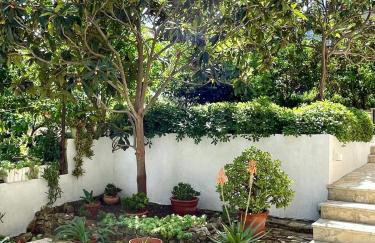 Villa Bua - Beautiful Seafront Apartments - Foto 24