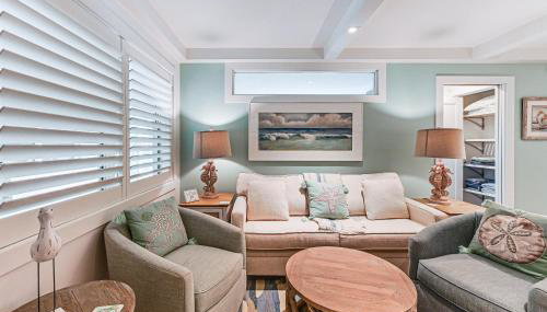 Coastal Downtown Naples Condo - Walk to the Beach! - Foto 5