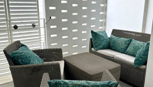 Studio Récent Prés d'Arènes Terrasse Wifi parking privé - Foto 4