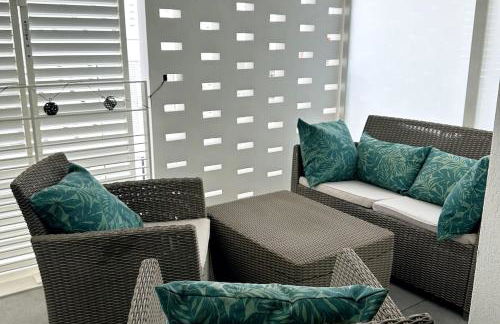 Studio Récent Prés d'Arènes Terrasse Wifi parking privé - Foto 4