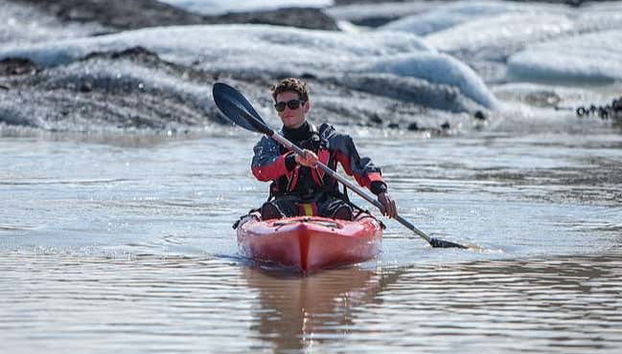 Percorrendo o glaciar Sólheimajökull