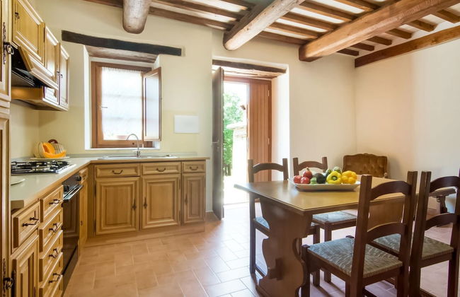 Holiday Home in Citta di Castello With Pool - Photo 15