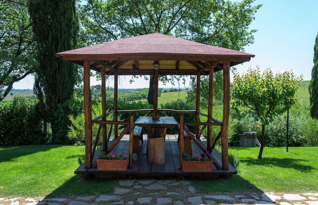 Villa with Private Pool near Cortona in Calm Countryside & Hilly Landscape - Foto 12