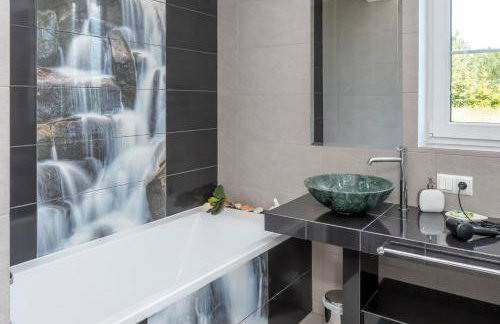 Lakeside Home - Foto 29