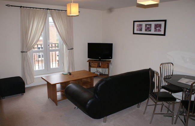 Brunel Crescent - Photo 7