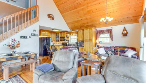 Peaceful Cabin Retreat - 9 Mi to Murphy! - Foto 5