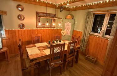 Detached property, beams, hot tub large garden - Photo 11