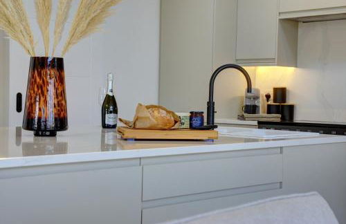 Kist Accommodates presents - Hygge House, Parking, EV Point - Foto 49