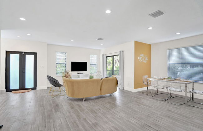 Zen Suites - Photo 57