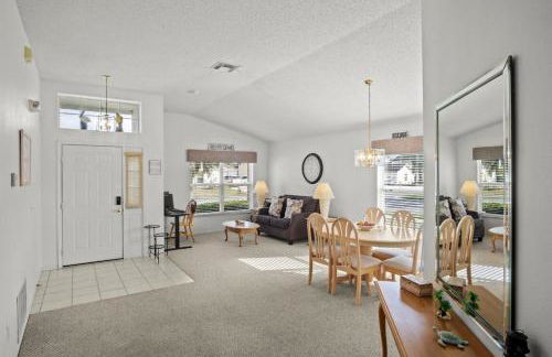 Cozy 3BR Family Home Minutes from Disney - Foto 19