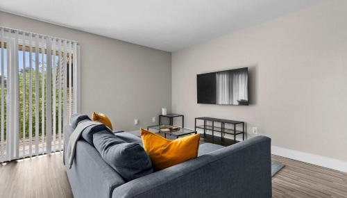Elegant Escape Prime Location & Style - Foto 2