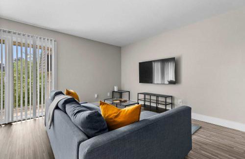 Elegant Escape Prime Location & Style - Foto 2