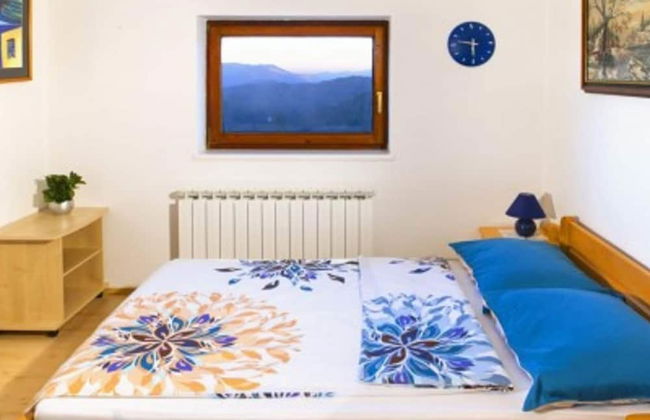 Secluded Holiday Home with Hot Tub in Kozji Vrh - Foto 5