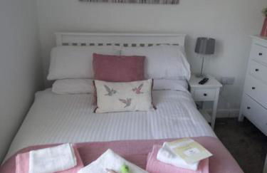 Cottage, Hot Tub, Open fire, Games Room, large Garden Sleeps 2-8 - Foto 32