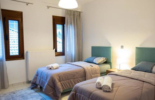 George Living House - Photo 25